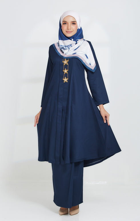 Luna Kebarung Klasik | Navy Blue